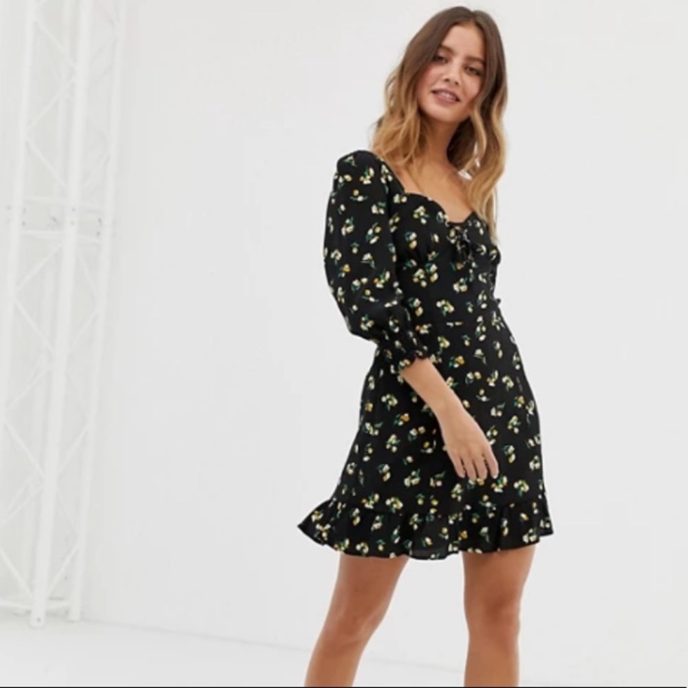 Wayward Fancies Eshakti Floral Square Neck Dress - Picture 1 of 16